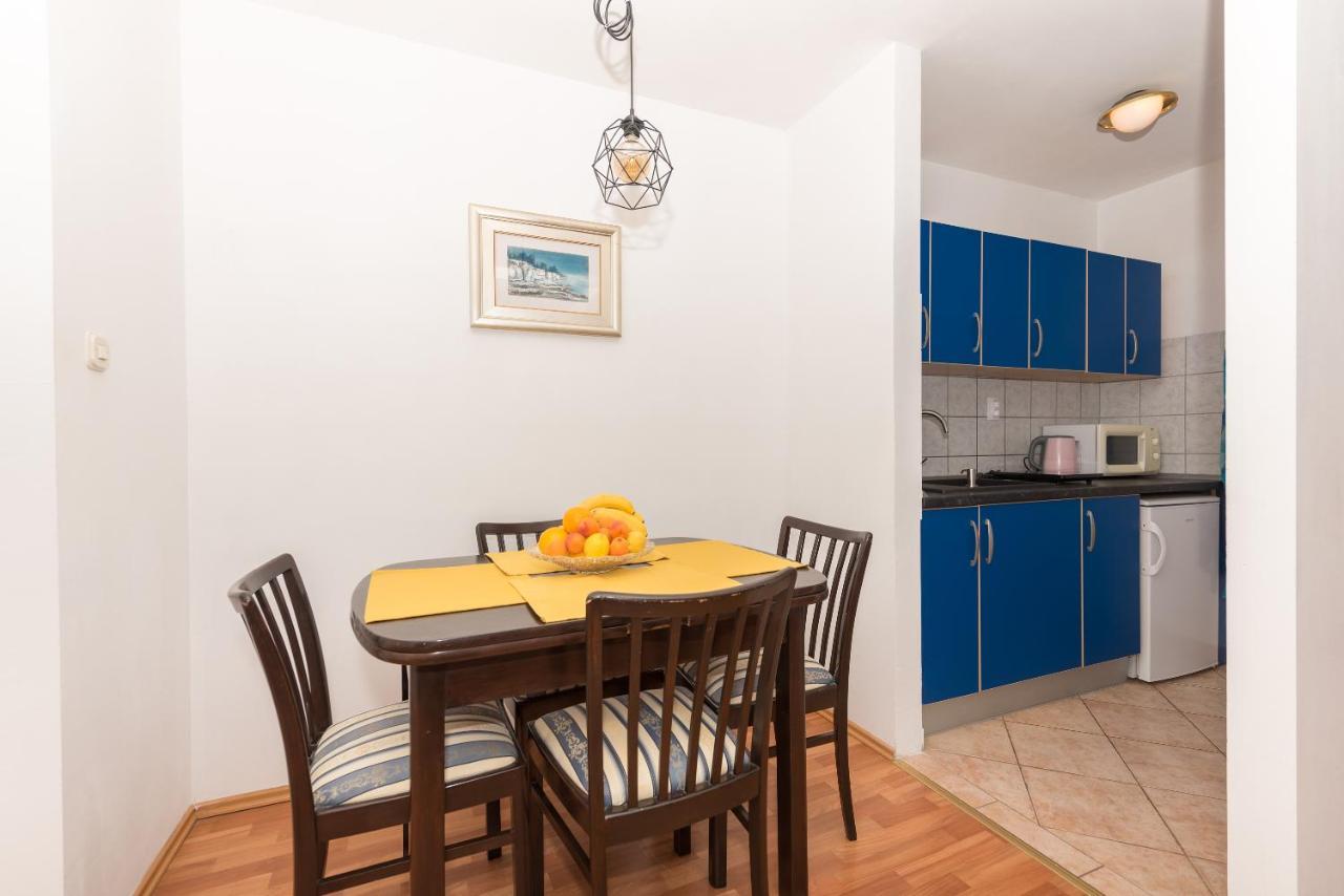 Apartments Zoka Makarska Extérieur photo